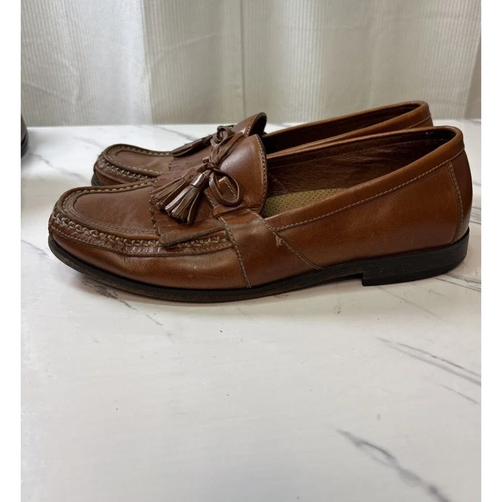 Johnston and Murphy 20-1860 Mens 10M Brown Leather tassels